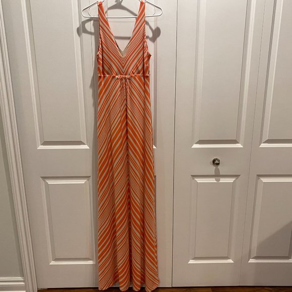 Bebe Vneck Orange and Tan Chevron Stripe Dress Size Medium - Picture 3 of 11
